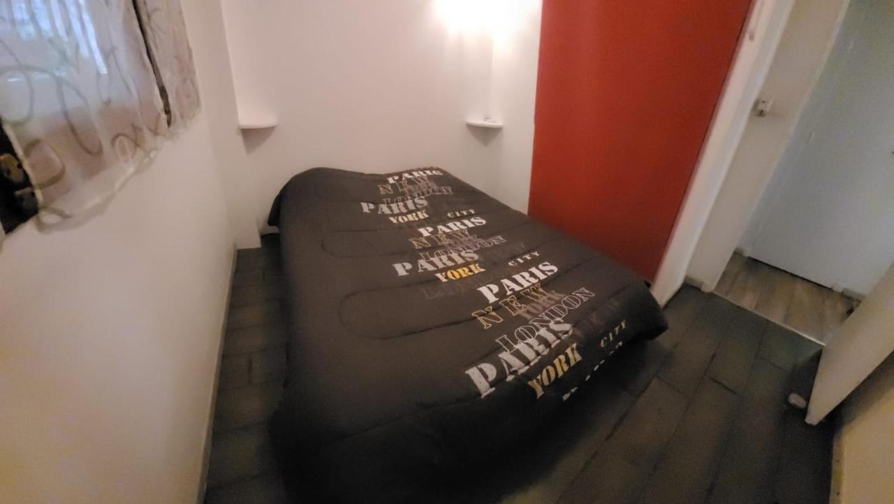 Apartamento Au Calme, 200M Du Centre T2 Avec Balcon Et Parking Cassis Exterior foto