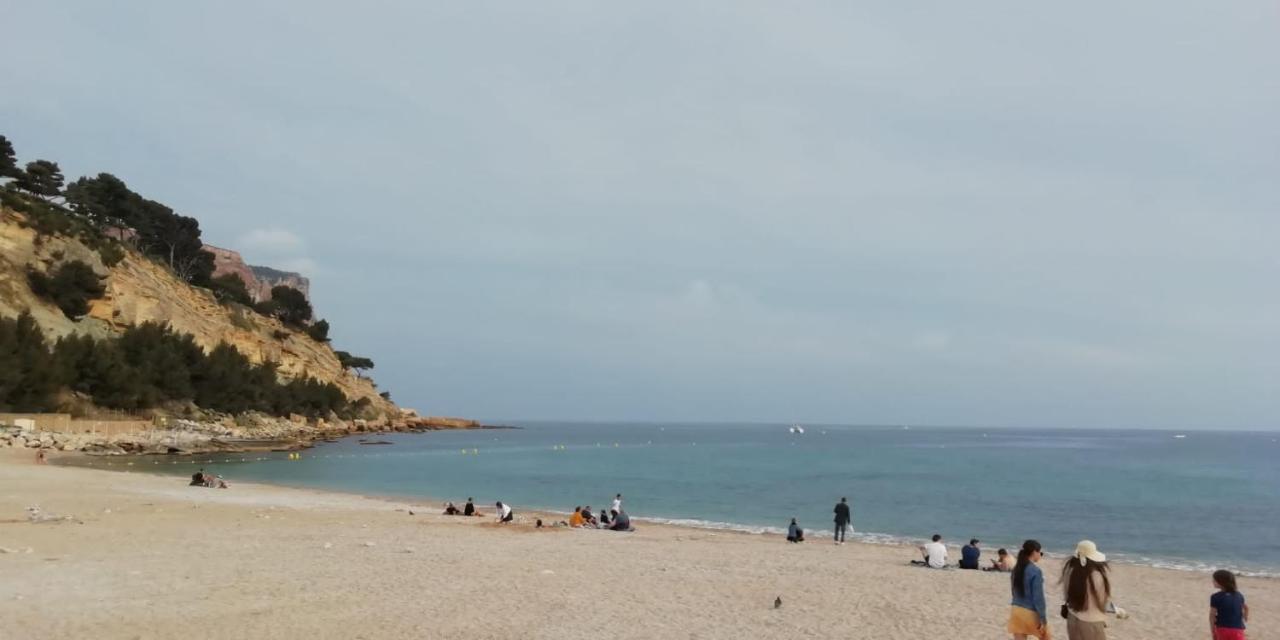 Apartamento Au Calme, 200M Du Centre T2 Avec Balcon Et Parking Cassis Exterior foto