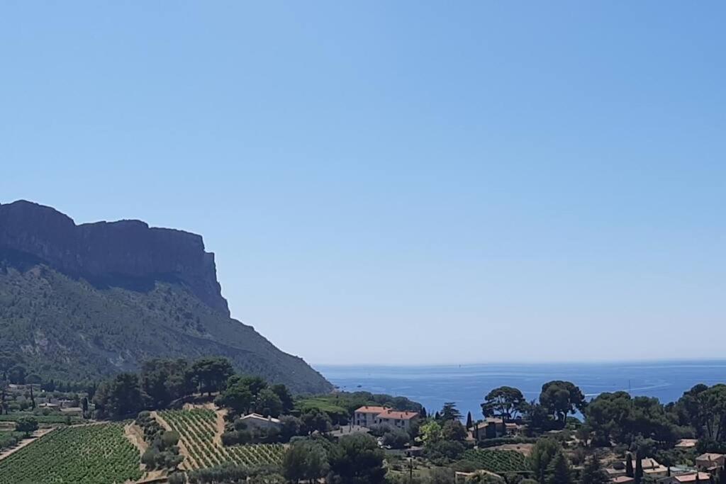 Apartamento Au Calme, 200M Du Centre T2 Avec Balcon Et Parking Cassis Exterior foto