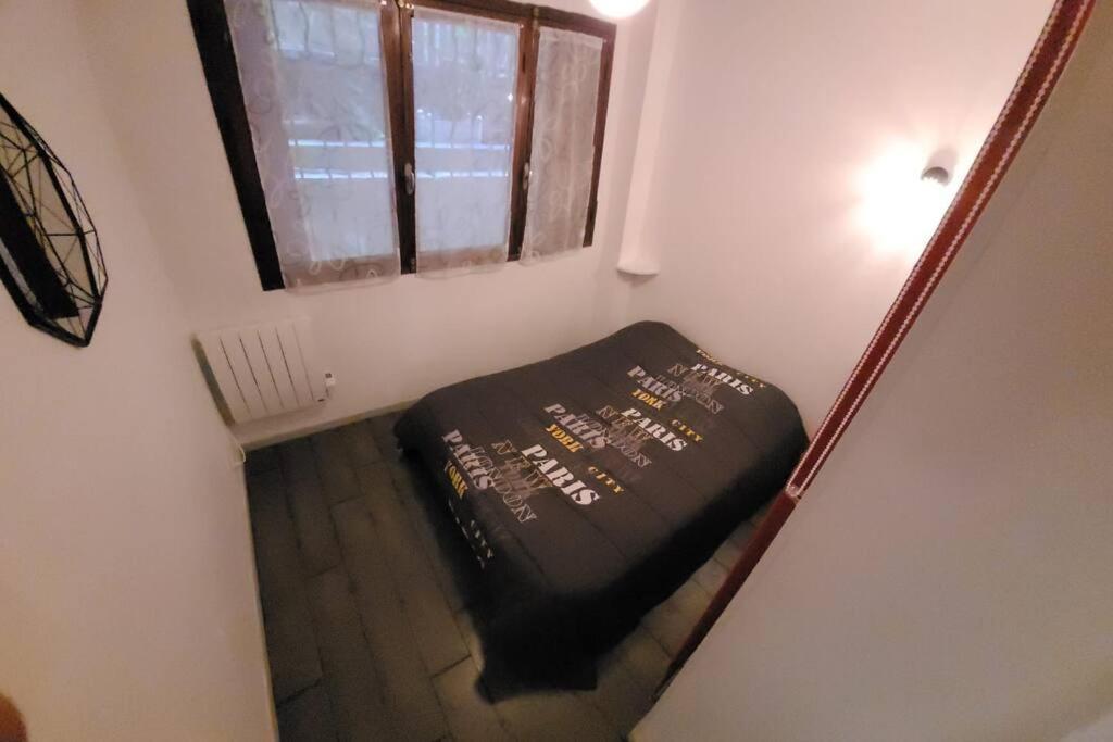 Apartamento Au Calme, 200M Du Centre T2 Avec Balcon Et Parking Cassis Exterior foto